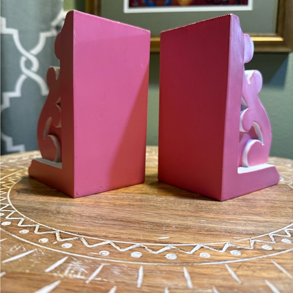 Set of Solid Wood Pink and White Bookends - Picture 16 of 17
